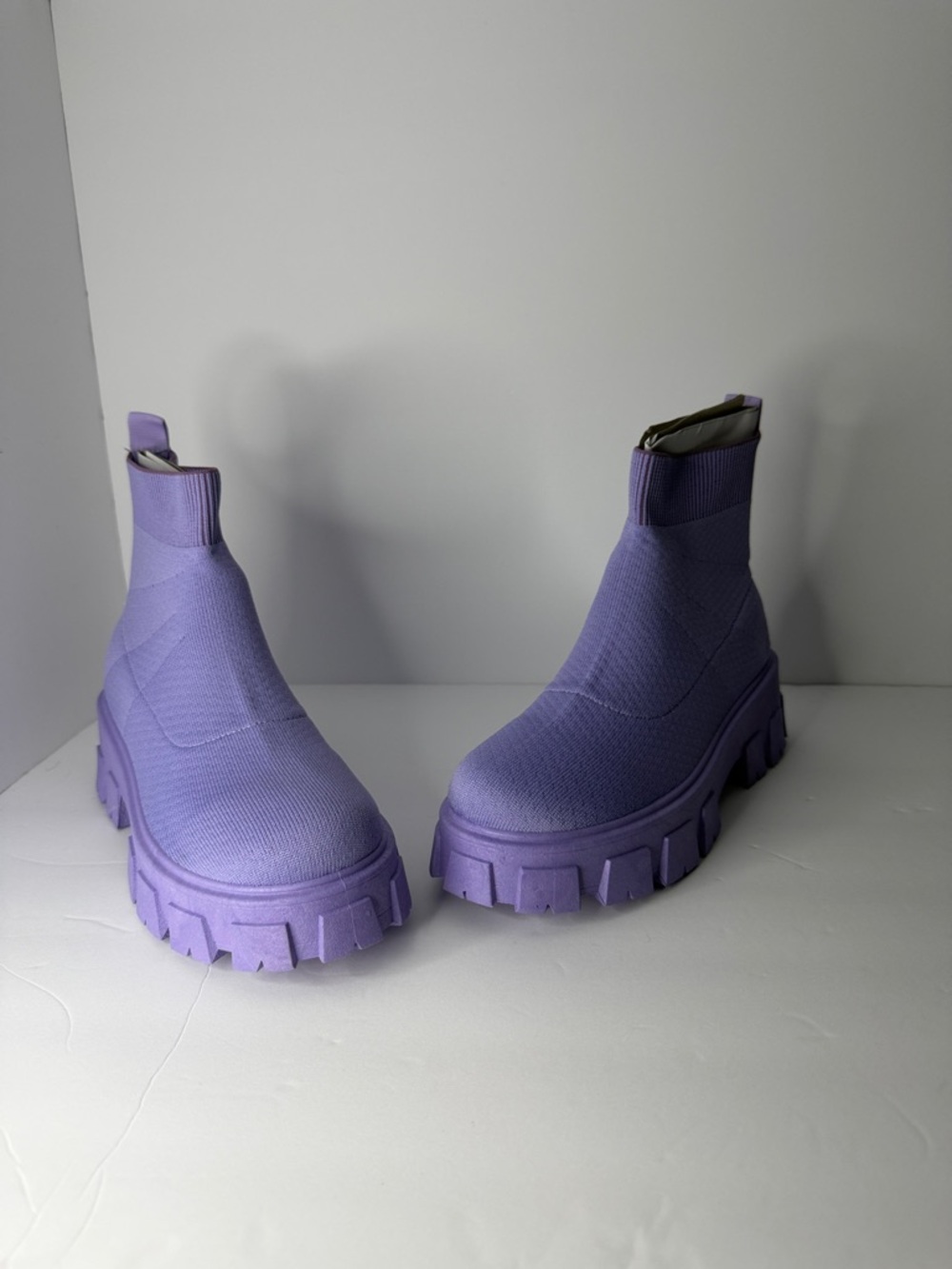 Cape Robbin Lavender Chunky Knit Chelsea Booties